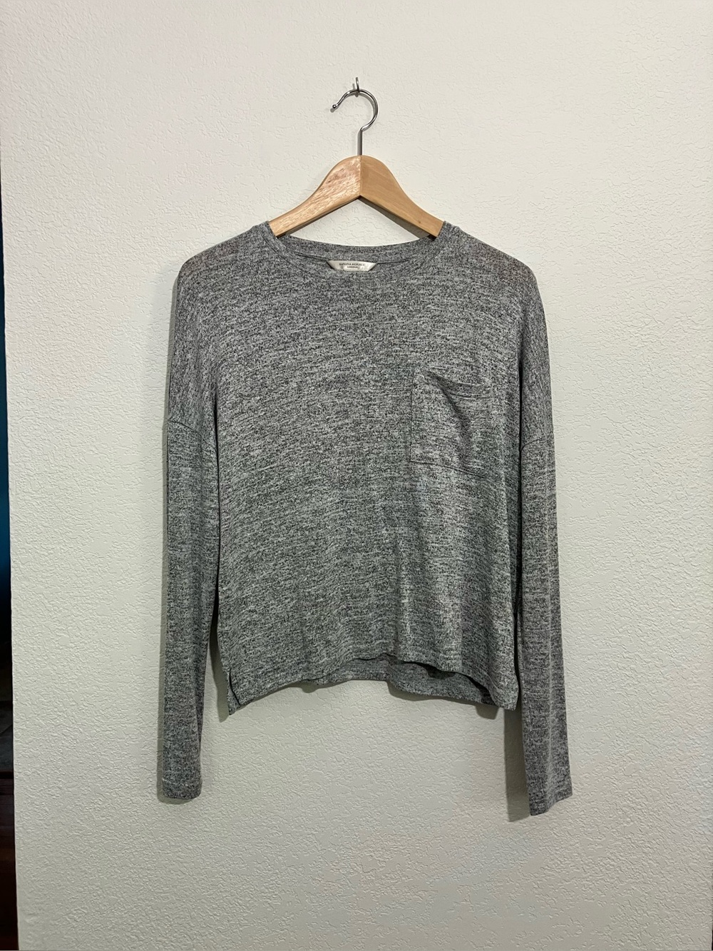 Banana Republic Heather Gray Crewneck Pocket Sweater - S